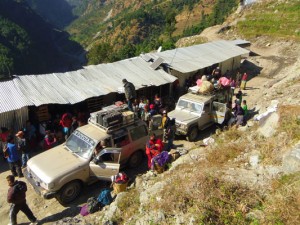 roads end on the way to sertung